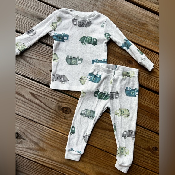 Infant baby toddler 12M Carter's Gray Pajama Set - Picture 1 of 3